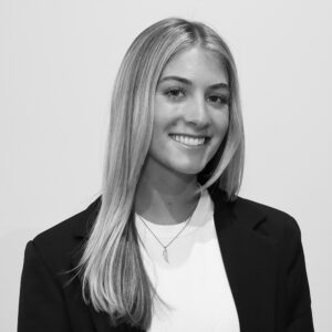 Jenna Zweng headshot